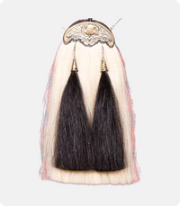 Black and White Horse Hair Sporran With Gold Cantle