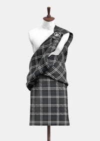 London Fog Black Tartan Great Kilt Front