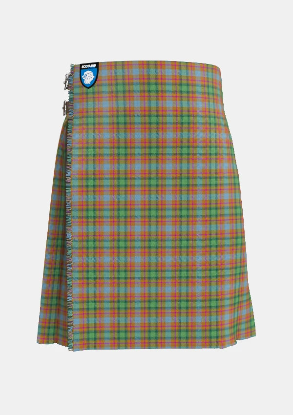 Traditional_Aberdeenshire_Home_Colours_front_image_with_pleated_design_and_adjustable_buckles_for_men