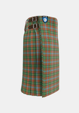 Traditional_Aberdeenshire_Home_Colours_right_image_with_pleated_design_and_adjustable_buckles_for_men