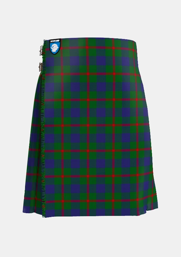 Traditional_Agnew_tartan_182_front_image_with_pleated_design_and_adjustable_buckles_for_men