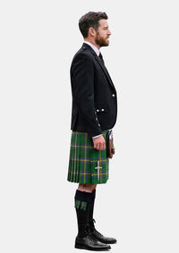 Traditional_Alberta_Tartan_2055_Kilt_and_Argyle_Jacket_Kilt_Outfits_right_image
