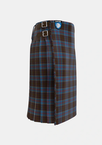Traditional_Anderson_STS_Tartan_1392_kilt_right_image_with_pleated_design_and_adjustable_buckles_for_men
