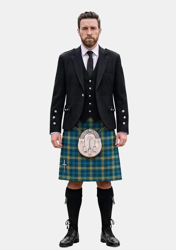 Traditional_Avalon_Carroll_House_Tartan_6362_Kilt_and_Argyle_Jacket_Kilt_Outfits_front_image