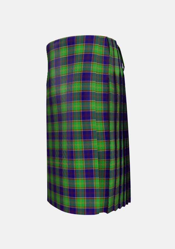 Traditional_Ayrshire_tartan_left_image_with_pleated_design_and_adjustable_buckles_for_men