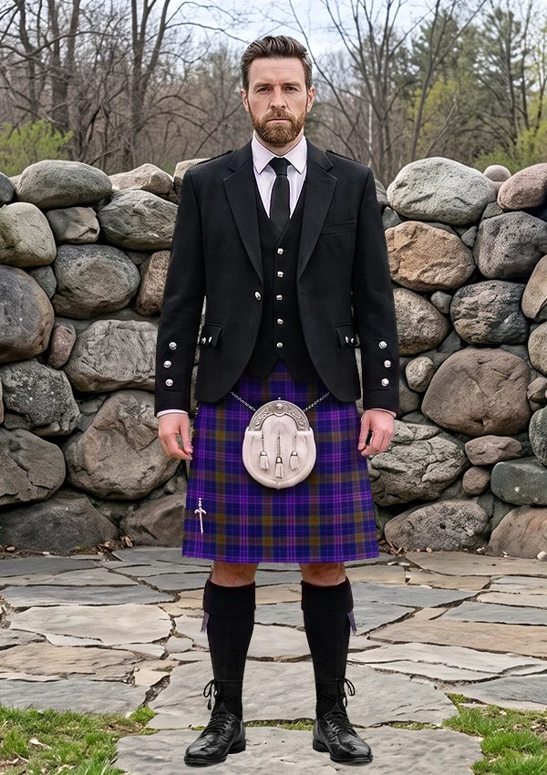 Traditional_Barrett_William_Stewart_13843_Kilt_and_Argyle_Jacket_Kilt_Outfit_front_image