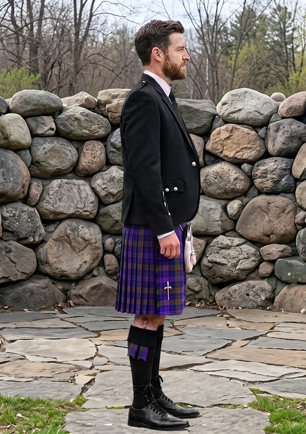 Traditional_Barrett_William_Stewart_13843_Kilt_and_Argyle_Jacket_Kilt_Outfit_right_image