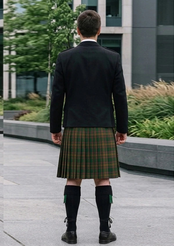 Traditional_Berry_Tribute_Tartan_11226_Kilt_and_Argyle_Jacket_Kilt_Outfit_back_image