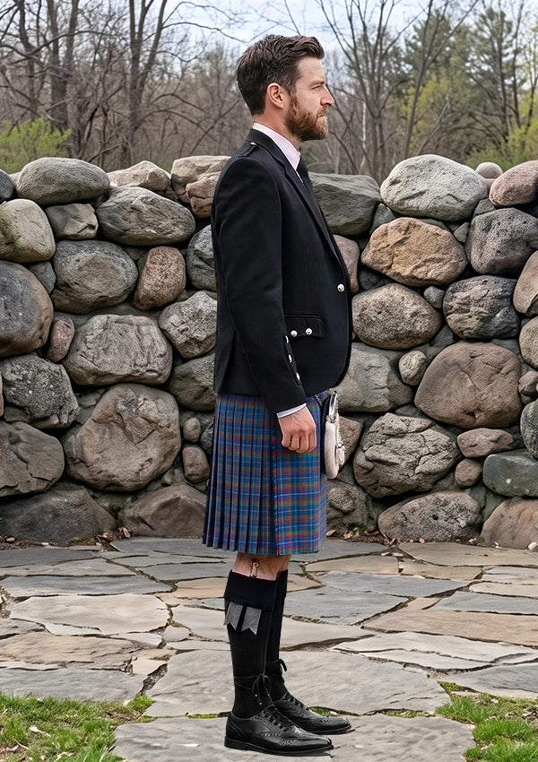 Traditional_Bizzell_Thomas_Tartan_12563_Kilt_and_Argyle_Jacket_Kilt_Outfit_right_image