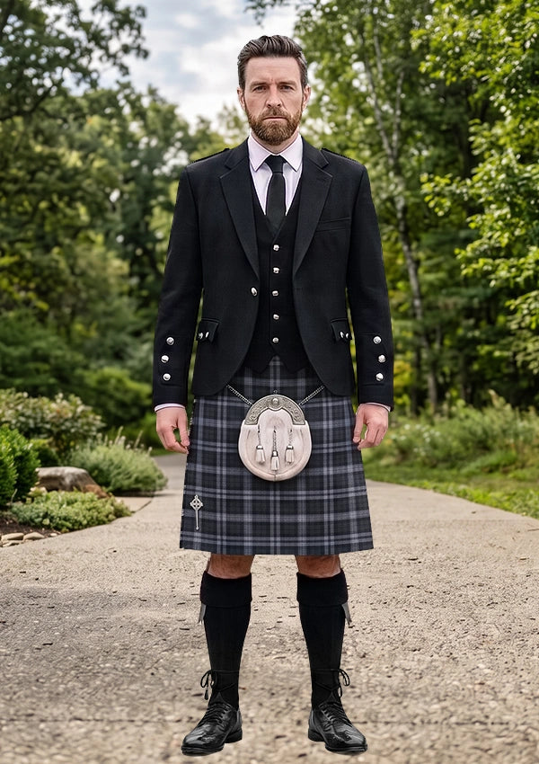 Traditional_Black_Scottish_National_Tartan_Kilt_and_Argyle_Jacket_Kilt_Outfit_front_image