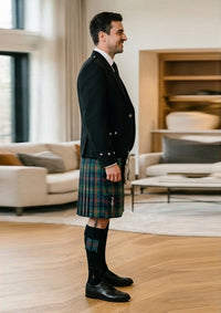 Traditional_Blair_tartan_Kilt_and_Argyle_Jacket_Kilt_Outfit_right_image