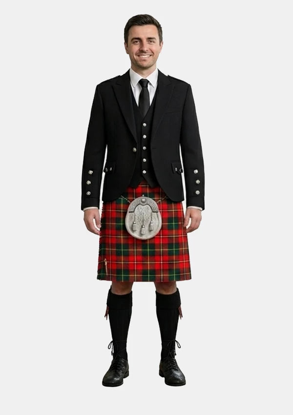 Traditional_Body_Modern_Tartan_Kilt_and_Argyle_Jacket_Kilt_Outfits_front_image