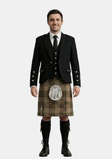 Traditional_Brodie_Hunting_Weathered_Tartan_Kilt_and_Argyle_Jacket_Kilt_Outfits_front_image