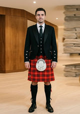 Traditional_Bruce_Modern_Tartan_Kilt_and_Argyle_Jacket_Kilt_Outfit_front_image
