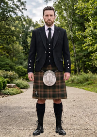 Traditional_Buchanan_Hunting_Modern_Tartan_Kilt_and_Argyle_Jacket_Kilt_Outfit_front_image