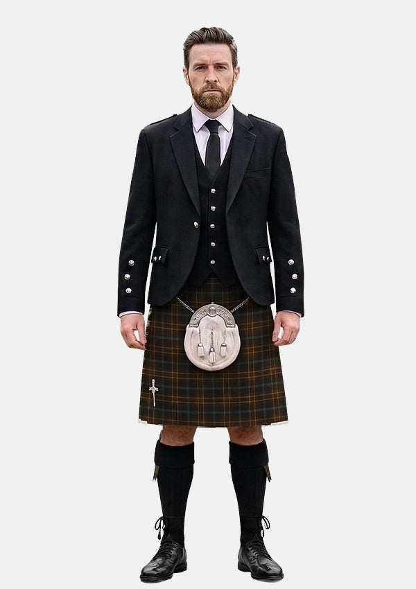 Traditional_Calderwood_R_Family_Tartan_Kilt_and_Argyle_Jacket_Kilt_Outfits_front_image