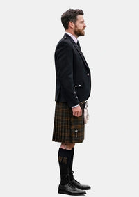 Traditional_Calderwood_R_Family_Tartan_Kilt_and_Argyle_Jacket_Kilt_Outfits_right_image