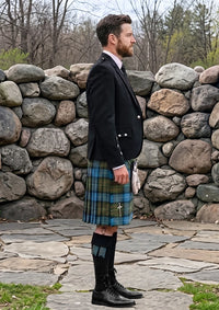 Traditional_California_Tartan_Kilt_and_Argyle_Jacket_Kilt_Outfit_right_image