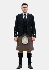Traditional_Cameron_Of_Lochiel_Hunting_Tartan_Kilt_and_Argyle_Jacket_Kilt_Outfits_front_image