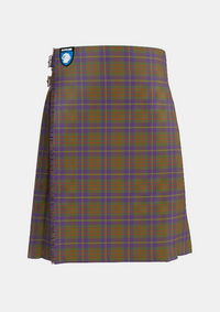 Traditional_Cameron_Of_Lochiel_Hunting_front_image_with_pleated_design_and_adjustable_buckles_for_men