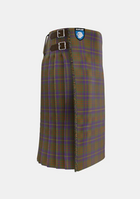 Traditional_Cameron_Of_Lochiel_Hunting_right_image_with_pleated_design_and_adjustable_buckles_for_men