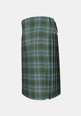 Traditional_Carter_Tartan_kilt_10259_left_image_with_pleated_design_and_adjustable_buckles_for_men