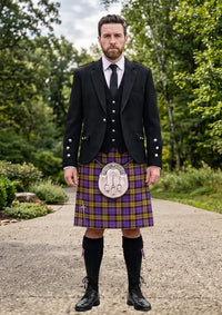 Traditional_Casey_Tartan_6914_Kilt_and_Argyle_Jacket_Kilt_Outfit_front_image