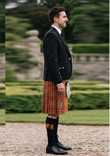 Traditional_Chattan_tartan_1625_Kilt_and_Argyle_Jacket_Kilt_Outfit_right_image