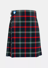 Traditional_Clan_Sutherland_Tartan_kilt_front_image_with_pleated_design_and_adjustable_buckles_for_men