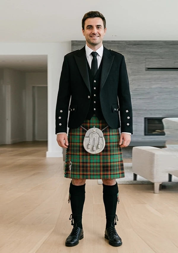 Traditional_Cuming_Hunting_Axcient_Tartan_Kilt_and_Argyle_Jacket_Kilt_Outfit_front_image