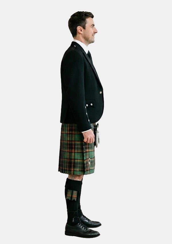 Traditional_Cuming_Hunting_Axcient_Tartan_Kilt_and_Argyle_Jacket_Kilt_Outfits_left_image
