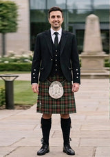 Traditional_Currie_of_Arran_Tartan_Kilt_and_Argyle_Jacket_Kilt_Outfit_front_image