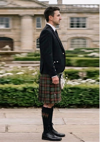 Traditional_Currie_of_Arran_Tartan_Kilt_and_Argyle_Jacket_Kilt_Outfit_right_image