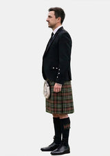 Traditional_Currie_of_Arran_Tartan_Kilt_and_Argyle_Jacket_Kilt_Outfits_left_image
