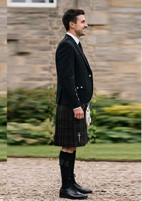 Traditional_Dark_Island_Tartan_5832_Kilt_and_Argyle_Jacket_Kilt_Outfit_right_image