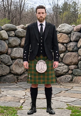 Traditional_Dixon_Clyde_Tartan_10966_Kilt_and_Argyle_Jacket_Kilt_Outfit_front_image