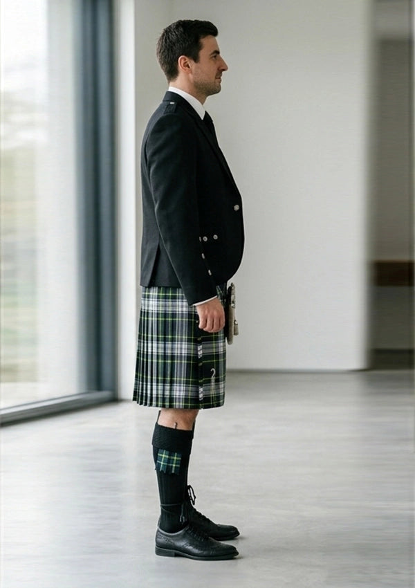 Traditional_Dress_Gordon_tartan_Kilt_and_Argyle_Jacket_Kilt_Outfit_right_image
