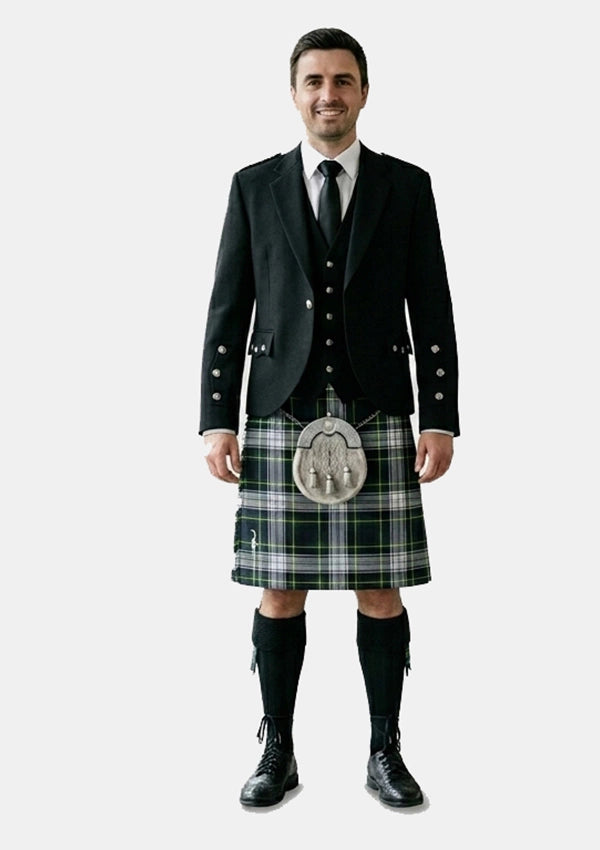 Traditional_Dress_Gordon_tartan_Kilt_and_Argyle_Jacket_Kilt_Outfits_front_image