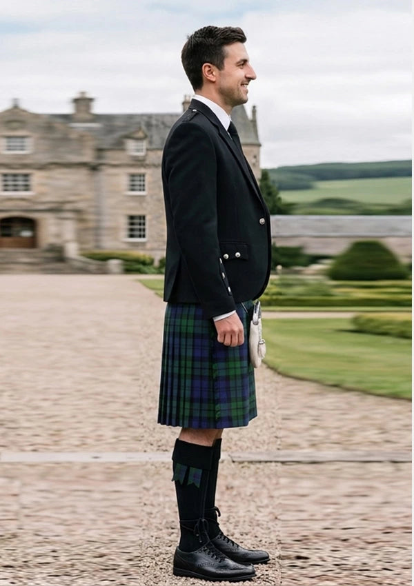 Traditional_Dundas_tartan_1041_Kilt_and_Argyle_Jacket_Kilt_Outfit_right_image