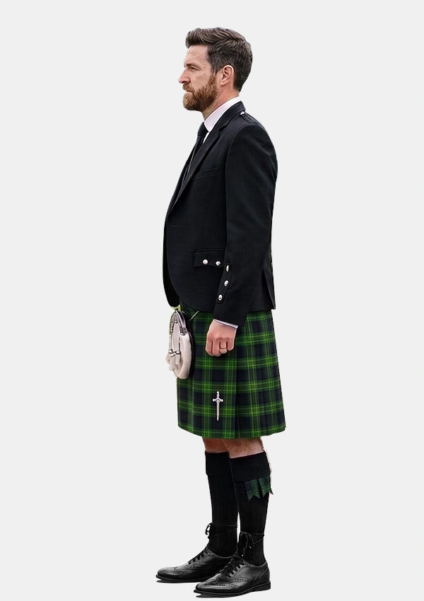 Traditional_Fitzpatrick_Hunting_Tartan_Kilt_and_Argyle_Jacket_Kilt_Outfits_left_image