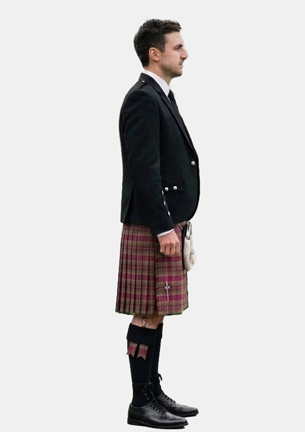 Traditional_Gardner_Lynne_Michele_Tartan_12001_Kilt_and_Argyle_Jacket_Kilt_Outfits_right_image