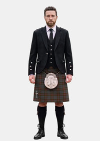 Traditional_Gray_Tartan_2148_Kilt_and_Argyle_Jacket_Kilt_Outfits_front_image
