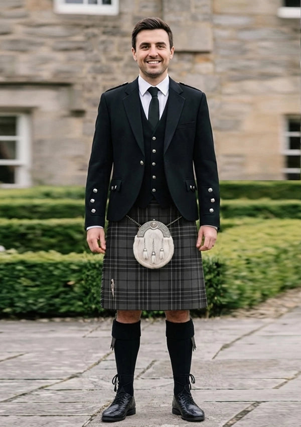 Traditional_Grey_Spirit_tartan_6594_Kilt_and_Argyle_Jacket_Kilt_Outfit_front_image
