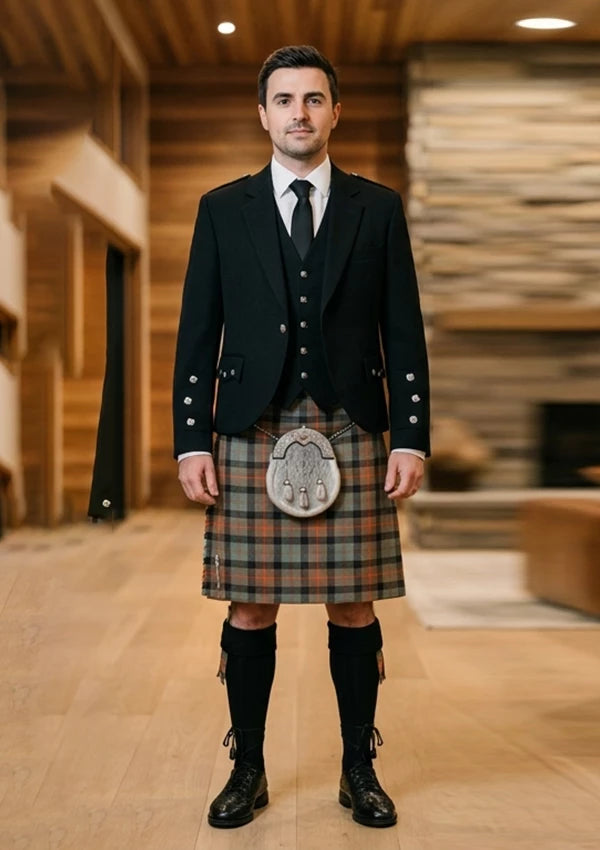 Traditional_Gunn_Weathered_Tartan_Kilt_and_Argyle_Jacket_Kilt_Outfit_front_image