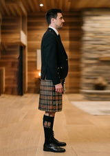 Traditional_Gunn_Weathered_Tartan_Kilt_and_Argyle_Jacket_Kilt_Outfit_right_image