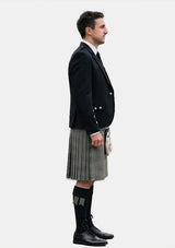 Traditional_Halliday_Tartan_7552_Kilt_and_Argyle_Jacket_Kilt_Outfits_right_image