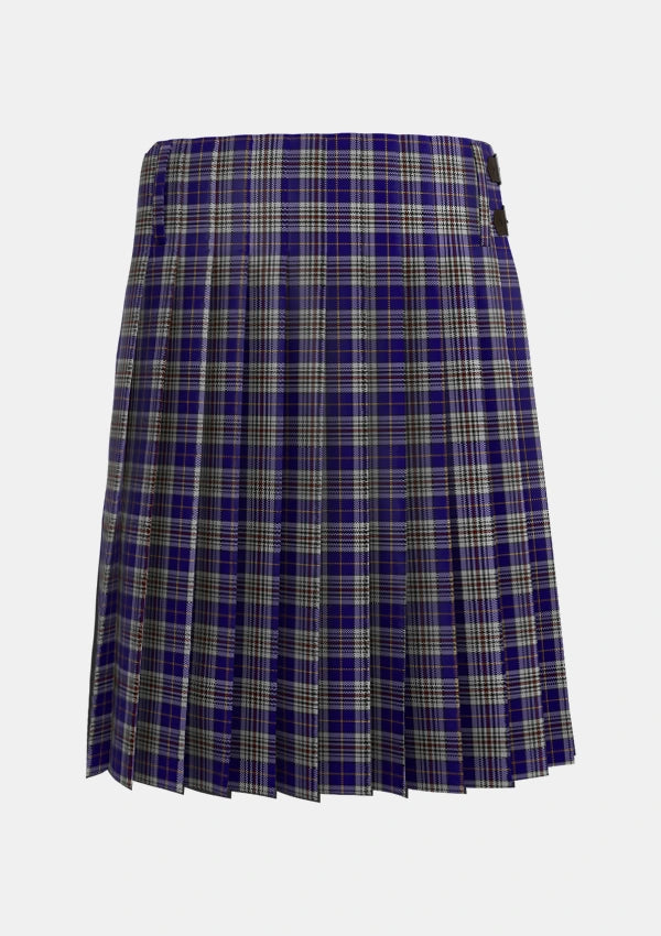 Traditional_Hanna_of_Stirlingshire_Tartan_5150_kilt_back_image_with_pleated_design_and_adjustable_buckles_for_men