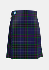 Traditional_Heart_of_Scotland_Tartan_kilt_4230_front_image_with_pleated_design_and_adjustable_buckles_for_men