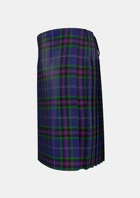 Traditional_Heart_of_Scotland_Tartan_kilt_4230_left_image_with_pleated_design_and_adjustable_buckles_for_men