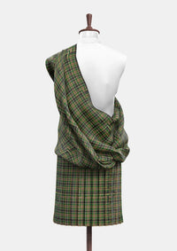 Traditional_Hebrides_Tartan_5172_Great_Kilt_back_image